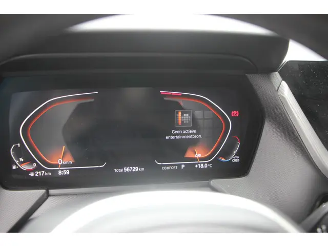 BMW 1 Serie 118i Executive Edition 2021 Benzine 11