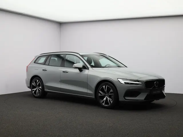 Volvo V60 B4 197PK Essential Edition 2026 Benzine 29