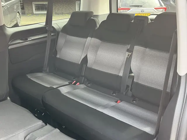 Citroën ë-Jumpy 50kWh XL 2021 Elektrisch 10