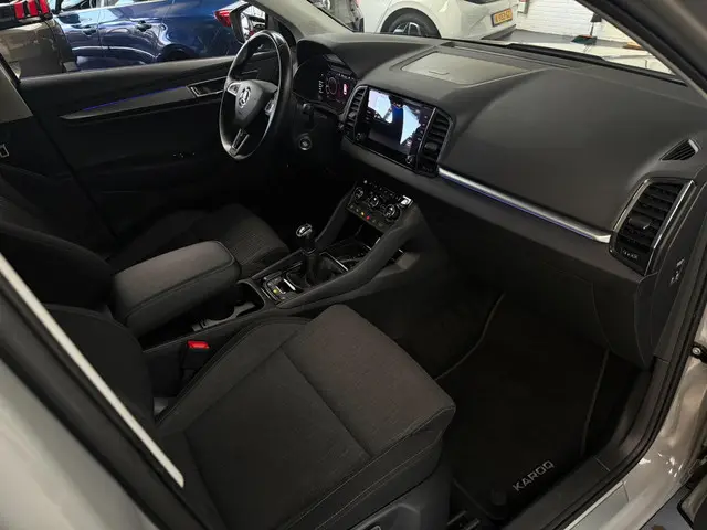 Škoda Karoq 1.5 TSI ACT Business Edition 2020 Benzine 25