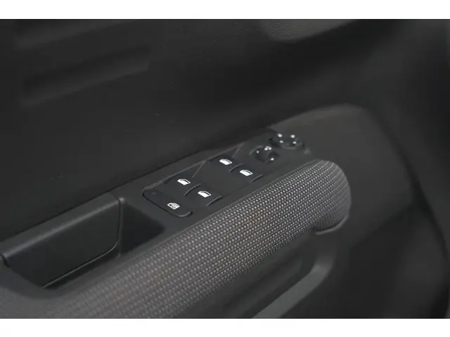 Citroën C3 Aircross PureTech 110 S&S Feel 2017 Benzine 26