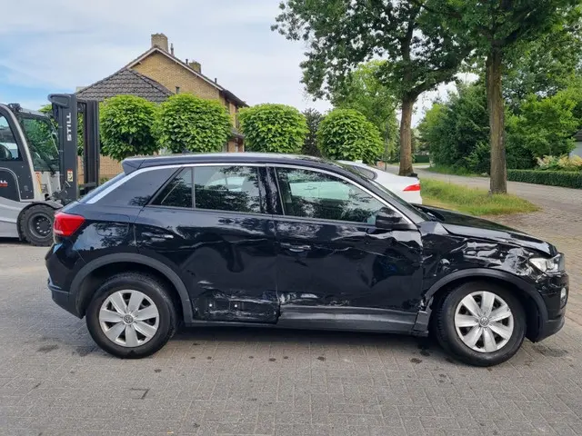 Volkswagen T-Roc 1.0 TSI 2018 Benzine 6