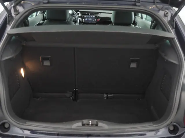Citroën DS3 1.2 VTi So Chic 2013 Benzine 33