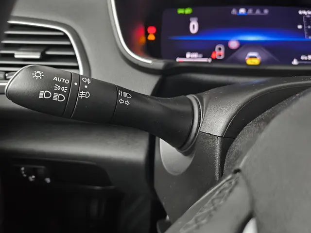 Renault Mégane Estate 1.3 TCe 140 Techno 2023 Benzine 30