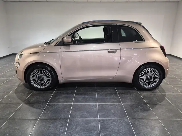 Fiat 500C 42 kWh 2023 Elektrisch 15