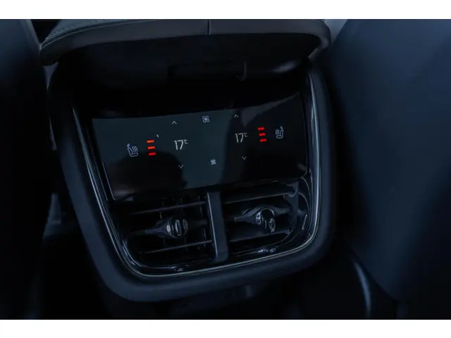 Volvo EX90 Twin Motor Performance Ultra 2025 Elektrisch 25