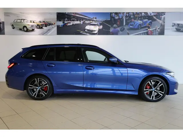 BMW 3 Serie Touring 330e 2024 Hybride Benzine 3