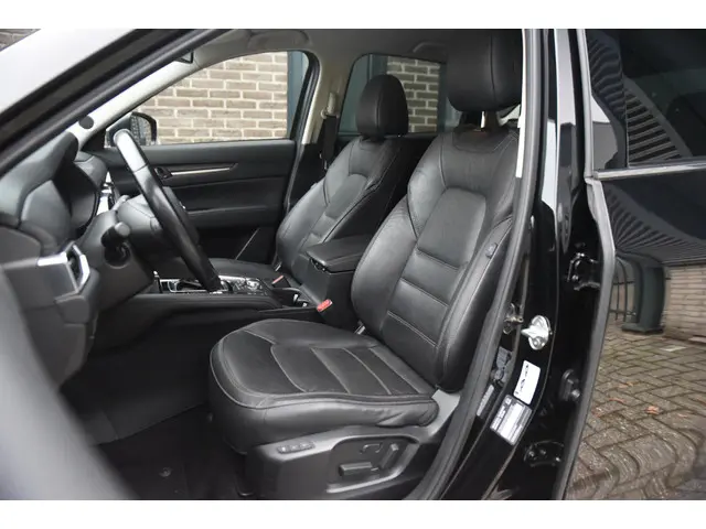 Mazda CX-5 2.5 4WD SkyActiv-G 194 Luxury 2017 Benzine 4