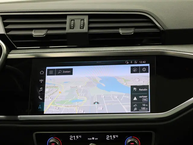 Audi Q3 35 TFSI/150PK Business Ed 2020 Benzine 42