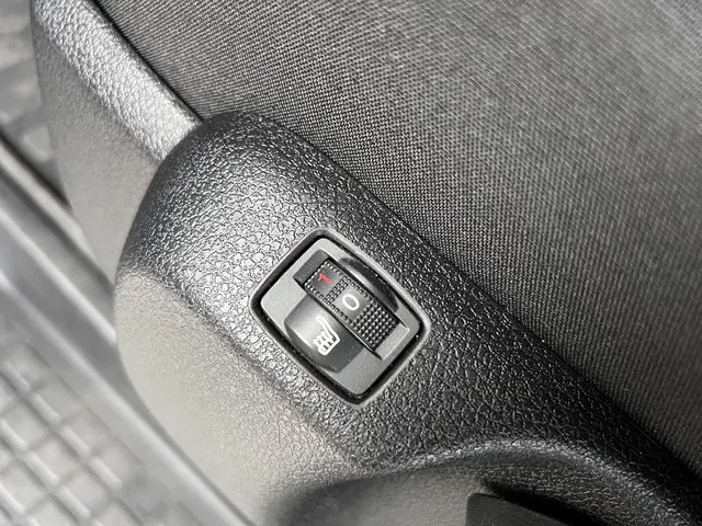 Peugeot Expert 2.0 BlueHDI 145 S&S 2023 Diesel 31