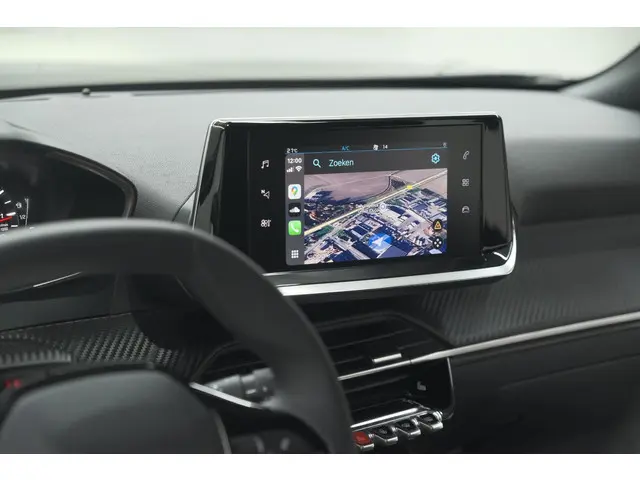 Peugeot 2008 PureTech 130 Active 2023 Benzine 53
