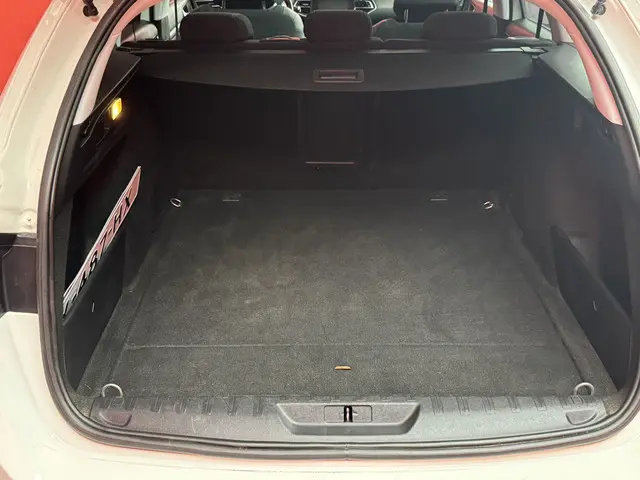 Peugeot 308 SW 1.2 PureTech GT 2018 Benzine 14