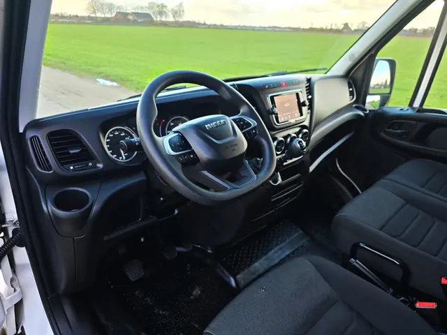 Iveco Daily 35S18HV 3.0 410 H2 2023 Diesel 21