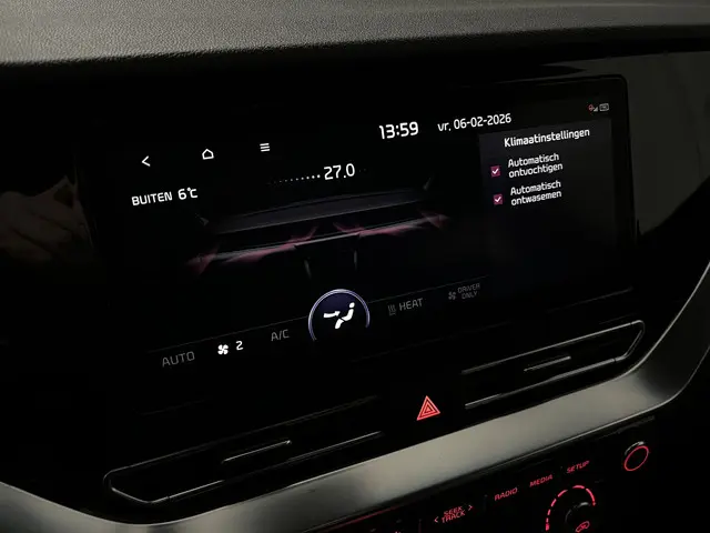 Kia e-Niro DynamicLine 64 kWh 2022 Elektrisch 22