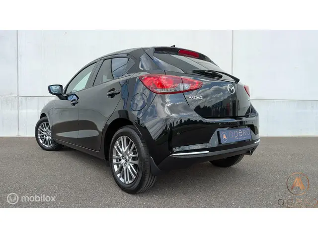Mazda 2 1.5 Skyactiv-G Signature 2021 Benzine 7