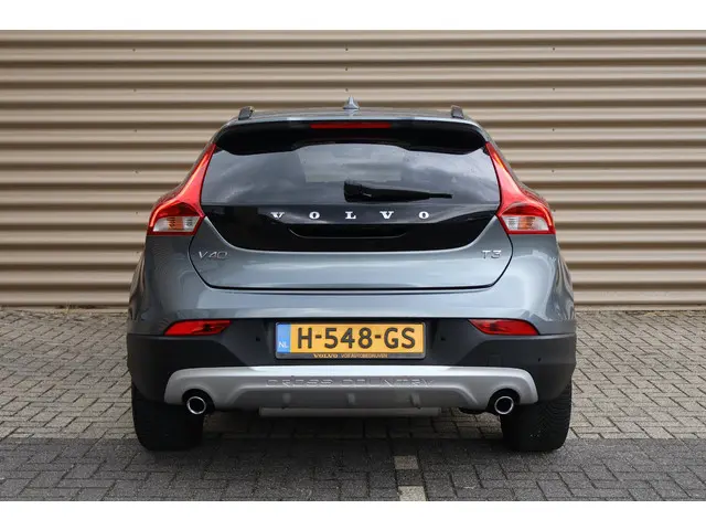 Volvo V40 Cross Country 1.5 T3 Polar+ Luxury 2020 Benzine 7