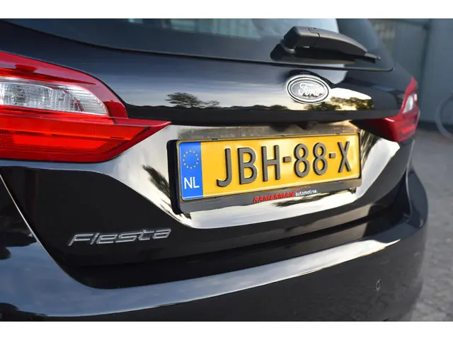 Ford Fiesta 1.0 EcoBoost Titanium 2020 Benzine 32