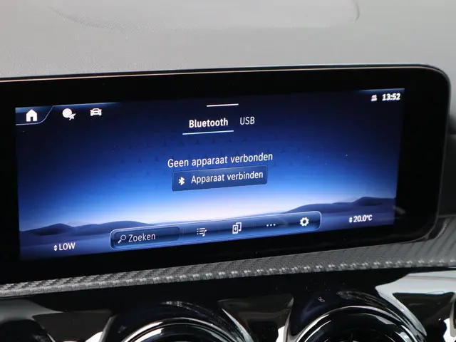 Mercedes-Benz A-Klasse 180 Star Edition 2025 Benzine 23