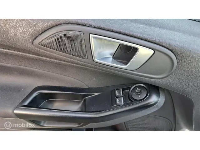 Ford Fiesta 1.0 Ambiente 2015 Benzine 16