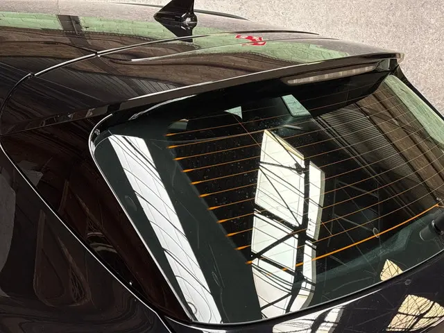 Ford Kuga 2.5 PHEV Titanium 2022 Hybride Benzine 28