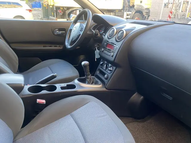 Nissan QASHQAI 1.6 Visia 2013 Benzine 7