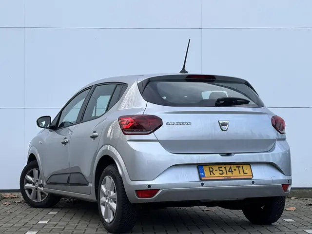 Dacia Sandero 1.0 TCe 90 Comfort 2022 Benzine 6