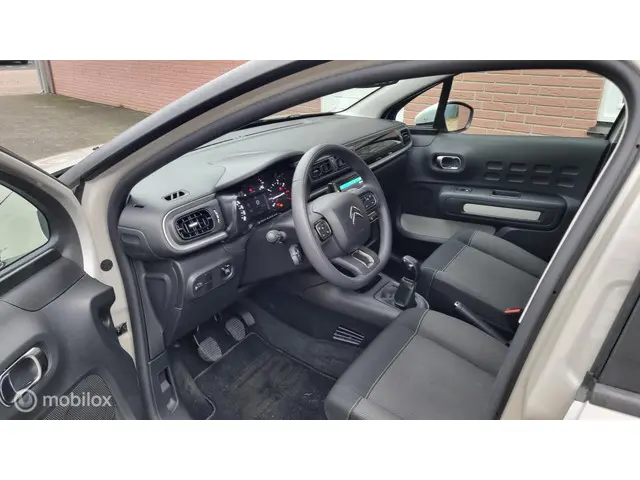 Citroën C3 1.2 PureTech Plus 2024 Benzine 13