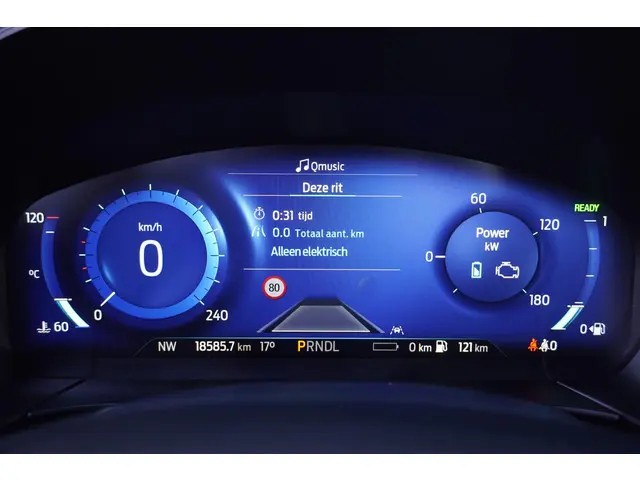 Ford Kuga 2.5 PHEV ST-Line X 2023 Hybride Benzine 13