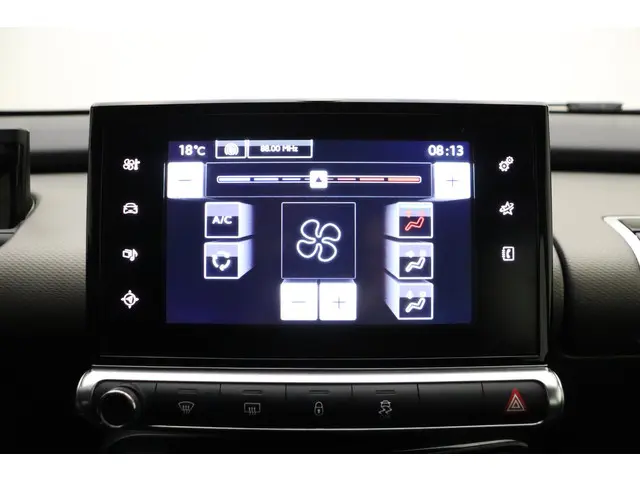 Citroën C4 Cactus 1.2 PureTech Business 2017 Benzine 19