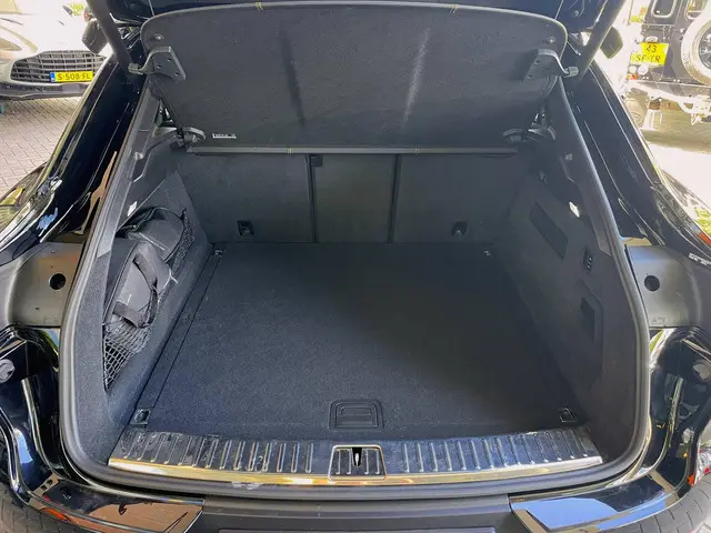 Porsche Cayenne Coupé 4.0 Turbo GT 2023 Benzine 8