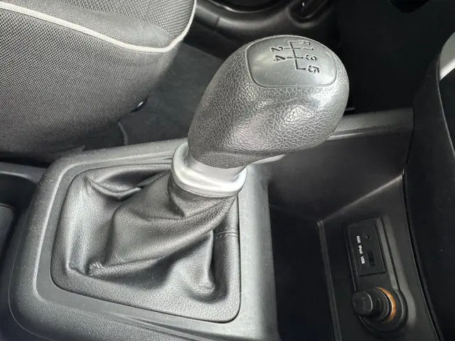 Kia Venga 1.4 CVVT Plus Pack 2012 Benzine 20