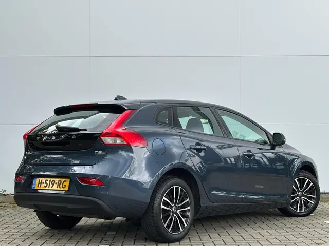 Volvo V40 1.5 T2 Polar+ 2020 Benzine 2
