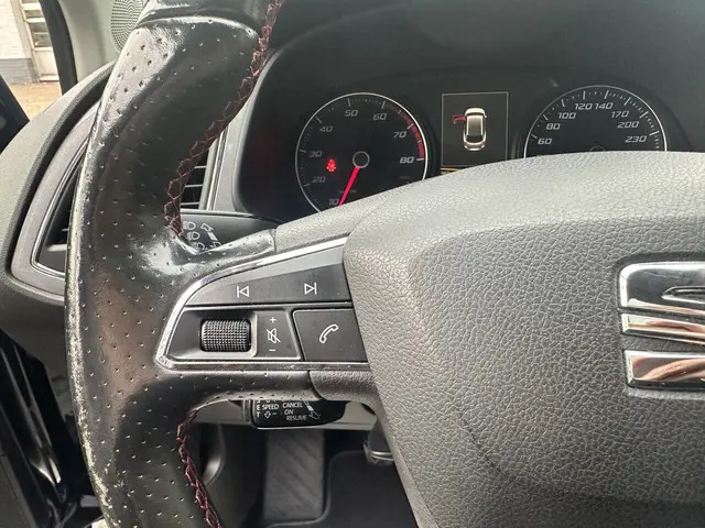 SEAT Leon ST 1.4 EcoTSI FR Connect 2015 Benzine 17