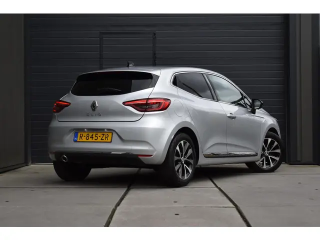 Renault Clio TCe 90 Techno 2022 Benzine 4
