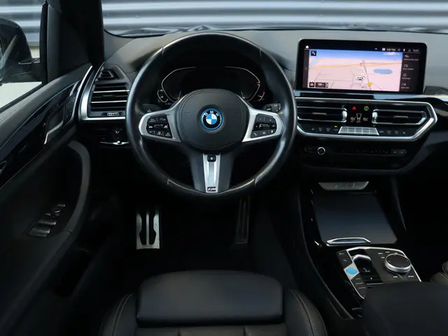 BMW iX3 High Executive 2023 Elektrisch 9