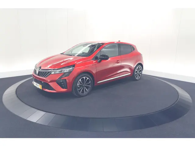 Renault Clio 1.0 TCe 90 GPF techno 2025 Benzine 75