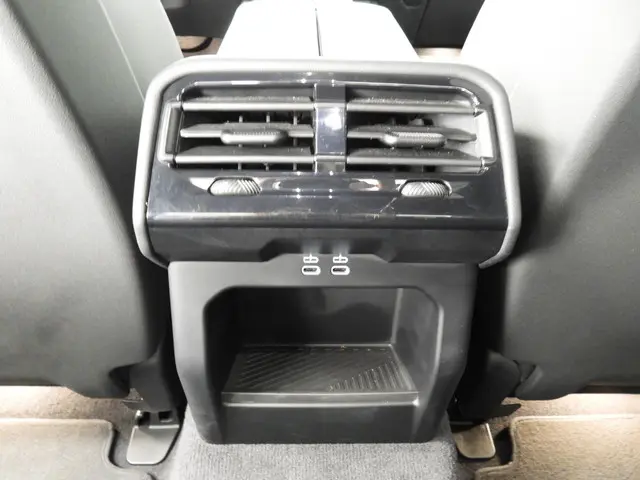 BMW i5 Sedan eDrive40 2024 Elektrisch 22