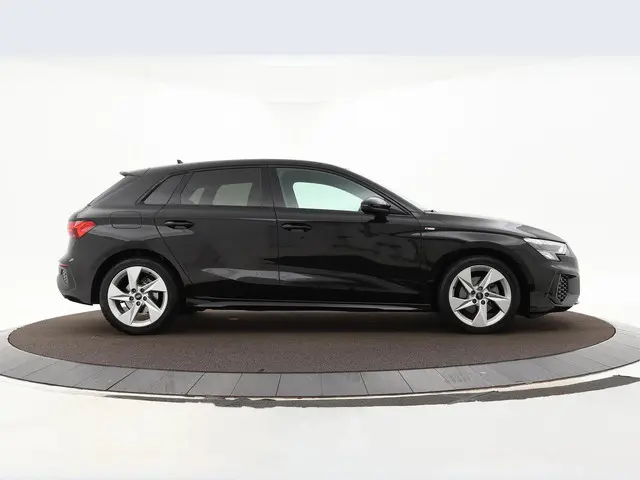 Audi A3 Sportback 30 TFSI S edition 2023 Benzine 5