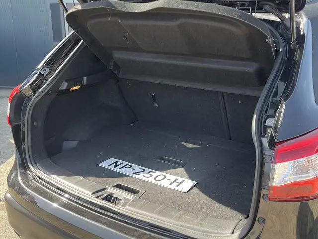 Nissan QASHQAI 1.2 Tekna 2017 Benzine 10