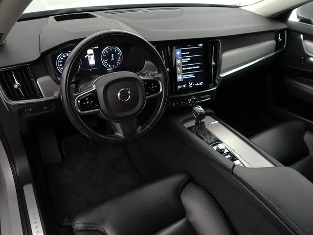 Volvo V90 2.0 T4 Inscription Aut- 2018 Benzine 2