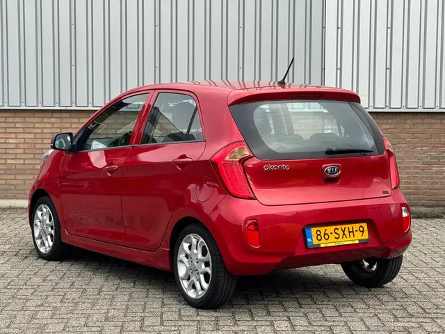 Kia Picanto 1.0 CVVT Comfort Pack Airco/ Led 2012 Benzine 3