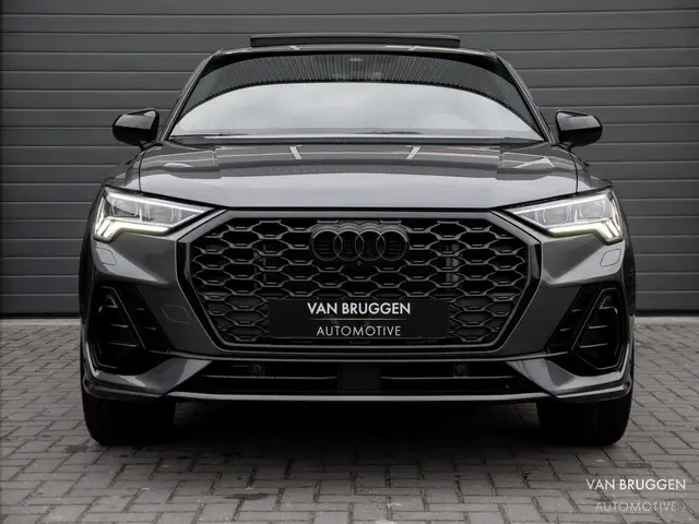 Audi Q3 Sportback 45 TFSI e S-Line 2022 Hybride Benzine 7