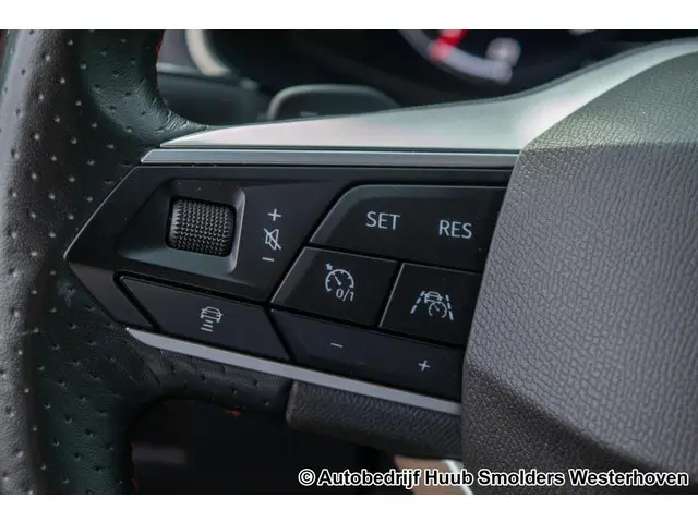 SEAT Arona 1.0 TSI FR Business Intense 2021 Benzine 24