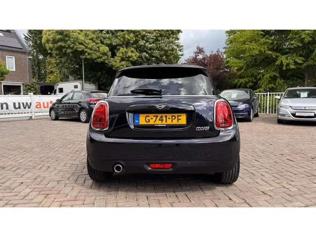 MINI Cooper Mini 1.5 60 Years Edition 2019 Benzine 4