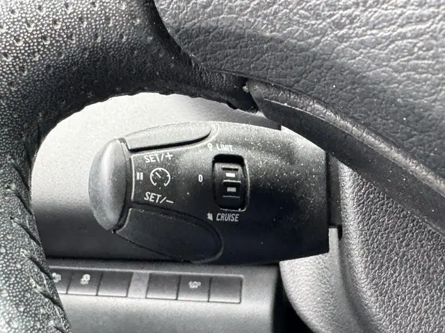 Peugeot 5008 1.2 PureTech Style 7p. 2015 Benzine 9