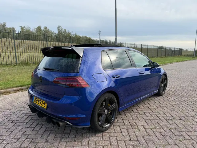 Volkswagen Golf 2.0 TSI R 4Motion 2015 Benzine 7
