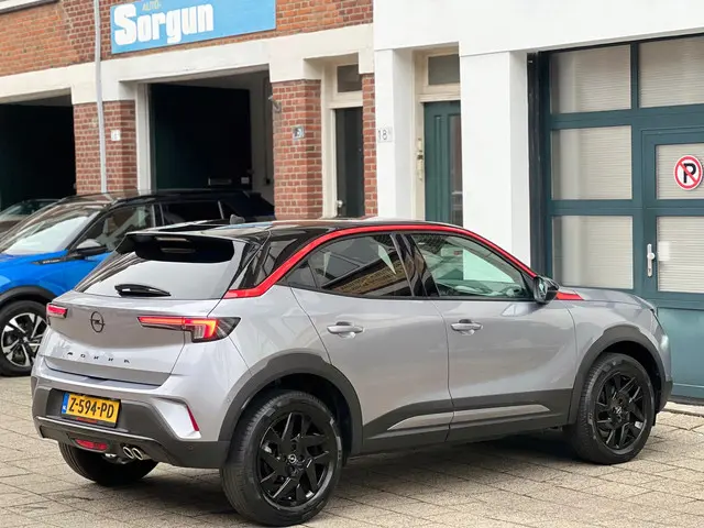 Opel Mokka 1.2 Turbo GS Line-automaat 2022 Benzine 6