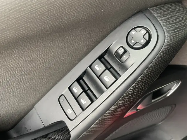 Citroën C4 Picasso 1.6 THP Exclusive 2013 Benzine 10