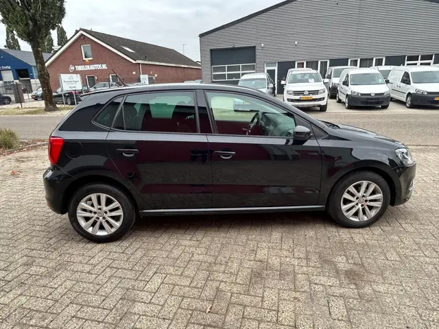 Volkswagen Polo 1.0 Trendline 2014 Benzine 5