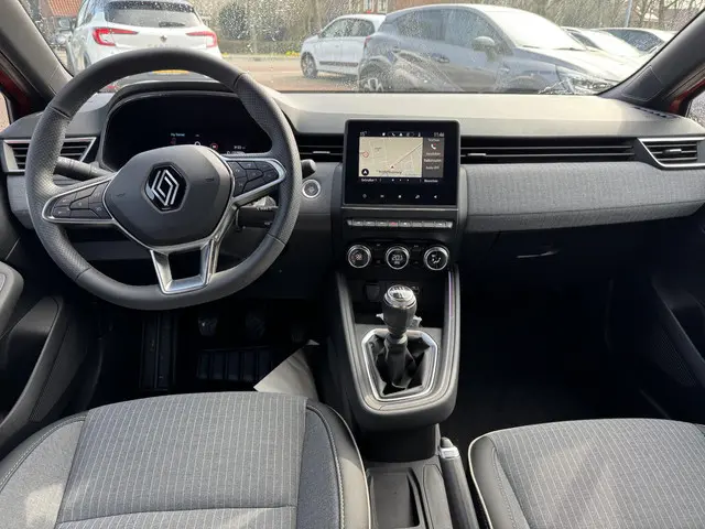 Renault Clio 1.0 TCe 90pk Techno+Pack Winter!! 2024 Benzine 12